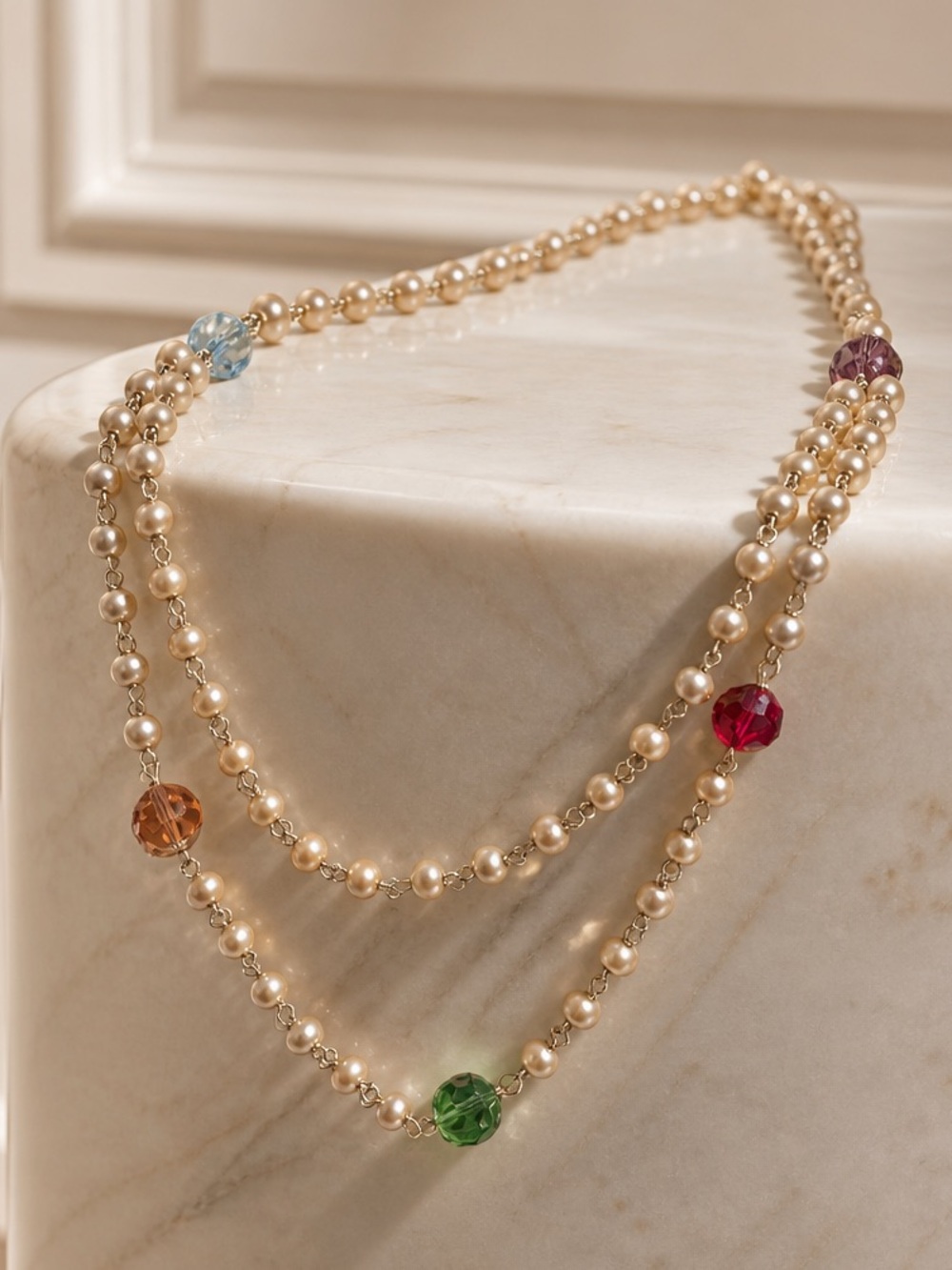Vintage faux Pearl Beaded Multi-Color Crystal Necklace